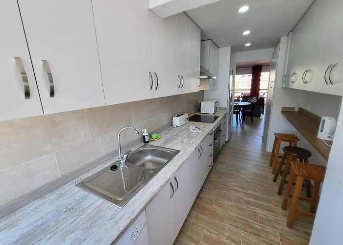 Jardines Canarios 1 - Three Bed Daire *