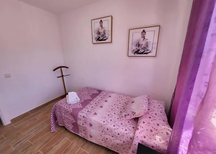 Jardines Canarios 1 - Three Bed Apartamento Los Cristianos (Tenerife)