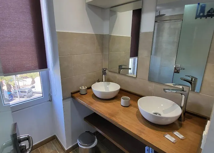 Jardines Canarios 1 - Three Bed لوس كريستيانوس